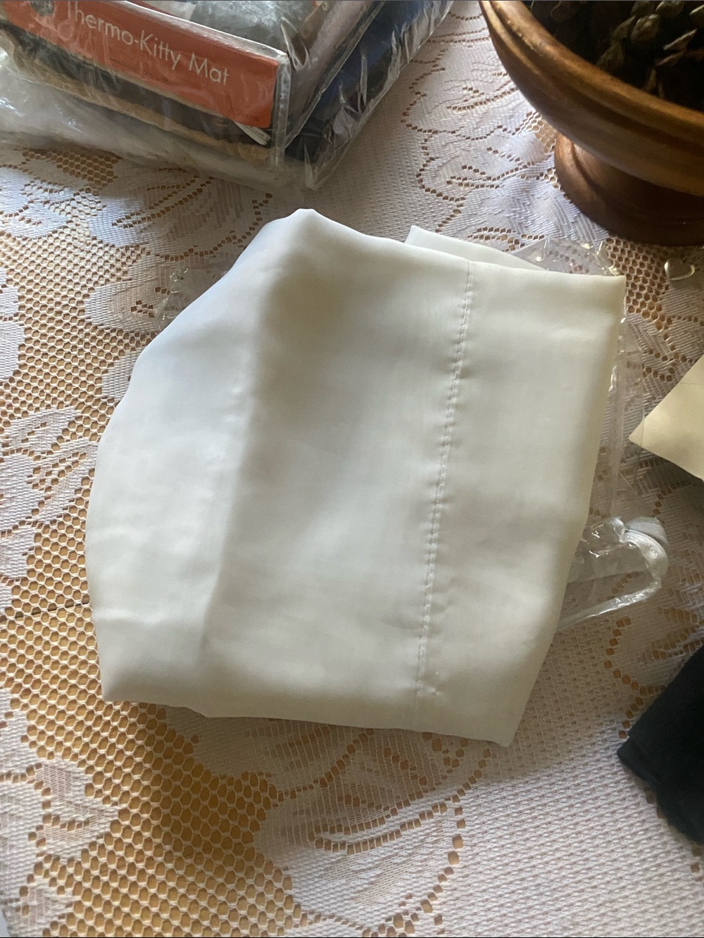 White 3 sheer panel lengh is 63